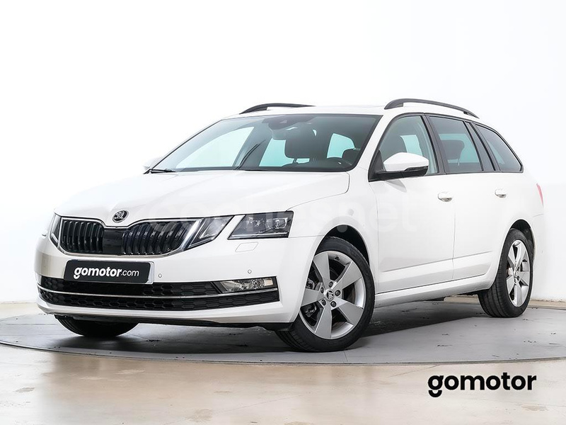 SKODA Octavia Combi 2.0 TDI CR DSG Style