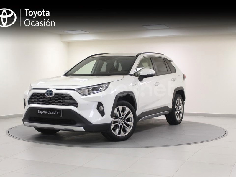 TOYOTA Rav4 2.5l 220H Luxury