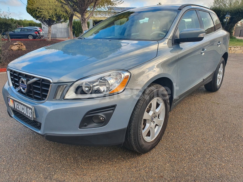 VOLVO XC60 2.4D AWD Summum Auto