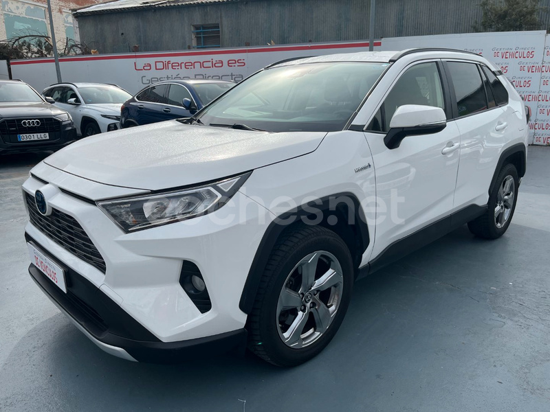 TOYOTA Rav4 2.5l 220H Advance