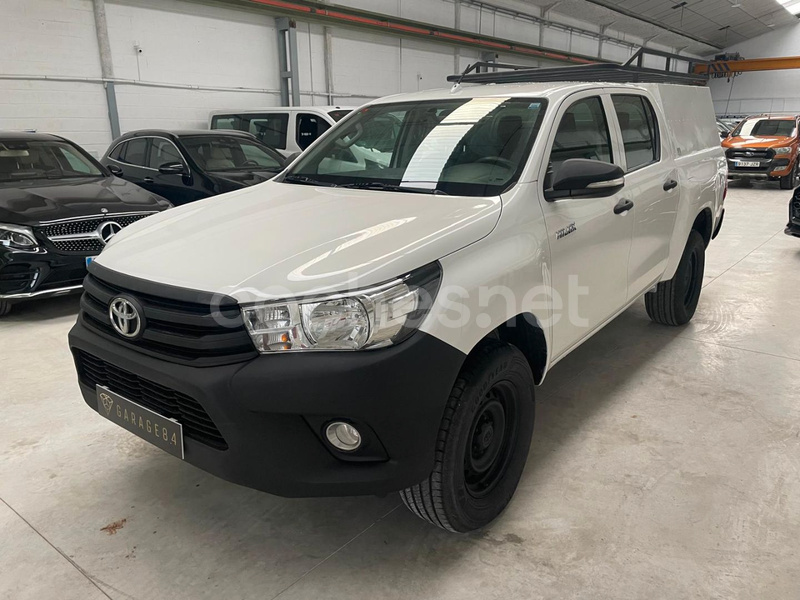 TOYOTA Hilux 2.4 D4D Cabina Doble GX