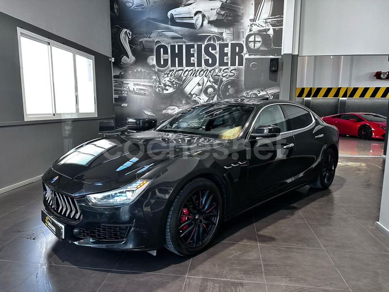 MASERATI Ghibli Granlusso V6 275 HP D RWD