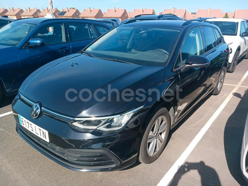 VOLKSWAGEN Golf Life 2.0 TDI DSG Variant