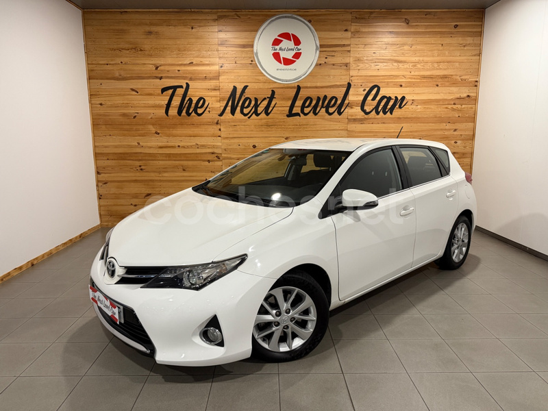 TOYOTA Auris 120D Business