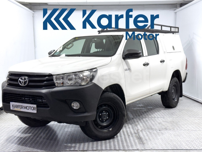 TOYOTA Hilux 2.4 D4D Cabina Doble GX