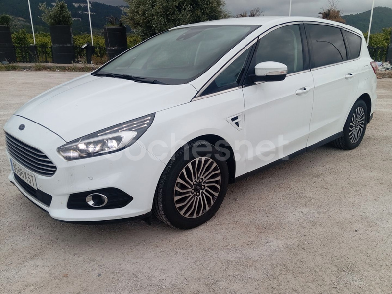 FORD S-MAX 2.0 TDCi Panther Titanium