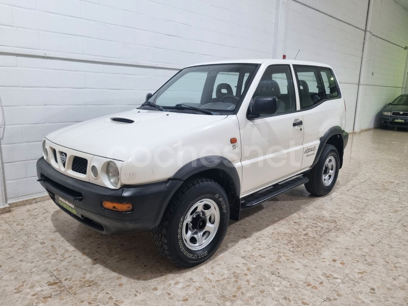 NISSAN Terrano II 2.7 TDI S