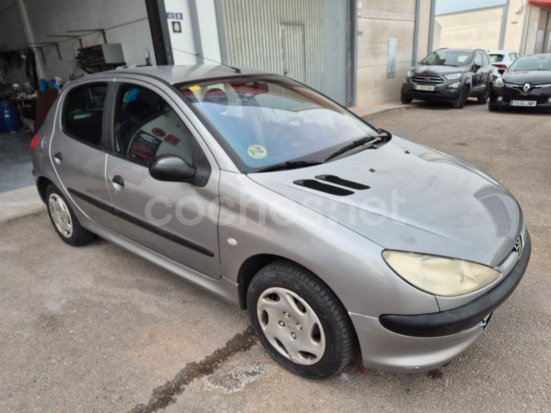 PEUGEOT 206 XLine 75