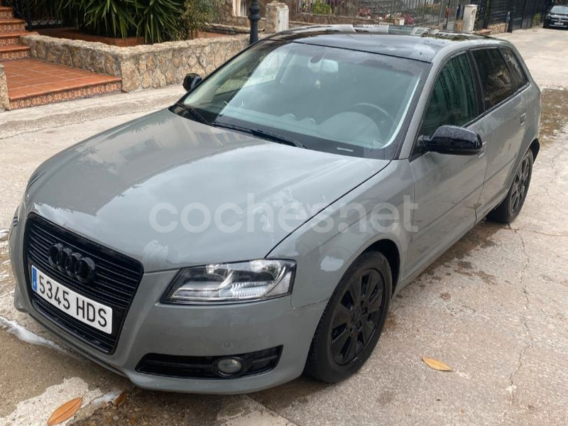AUDI A3 Sportback 1.6 TDI 105 S tronic Ambiente