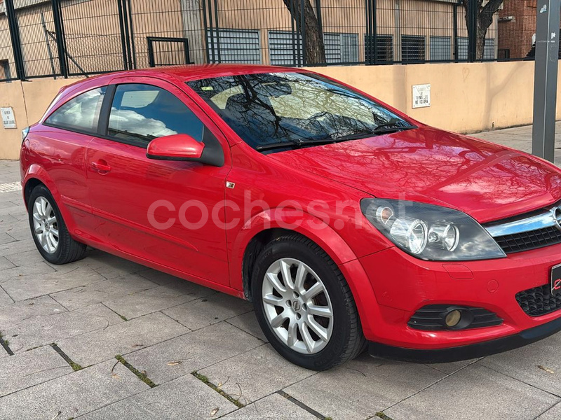 OPEL Astra GTC 1.6 16v Sport