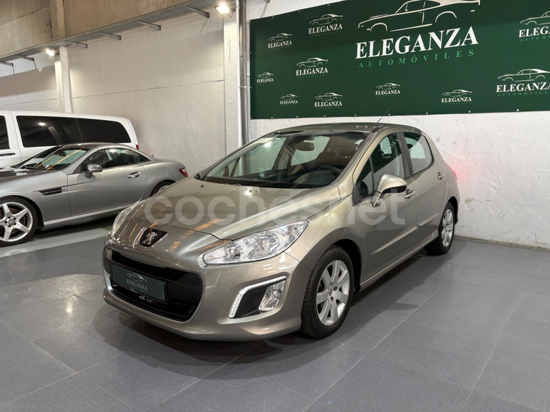 PEUGEOT 208 ALLURE 1.6 eHDi 115