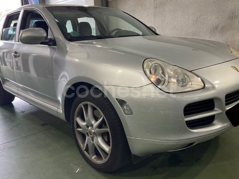 PORSCHE Cayenne S