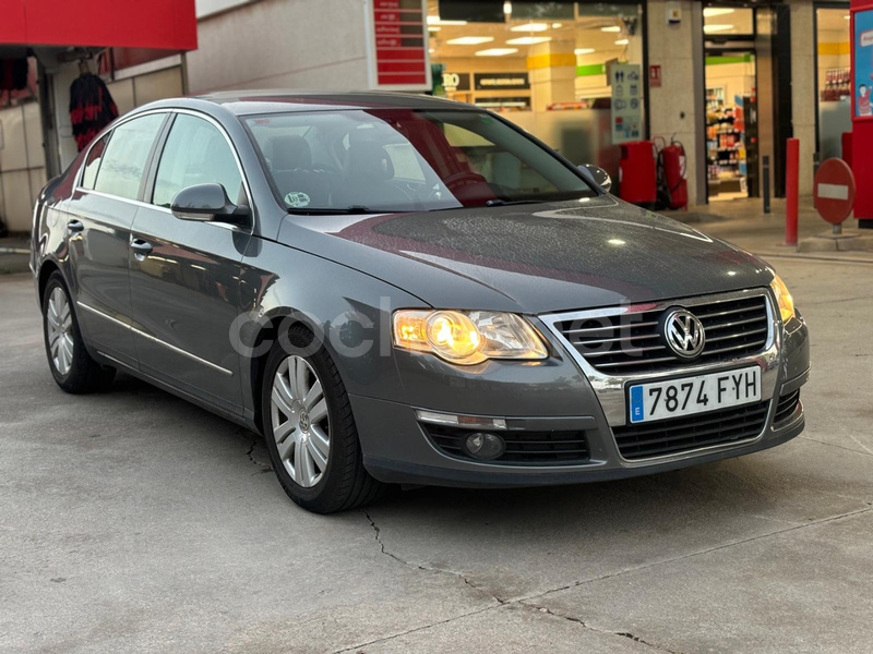 VOLKSWAGEN Passat 2.0 TDI Advance