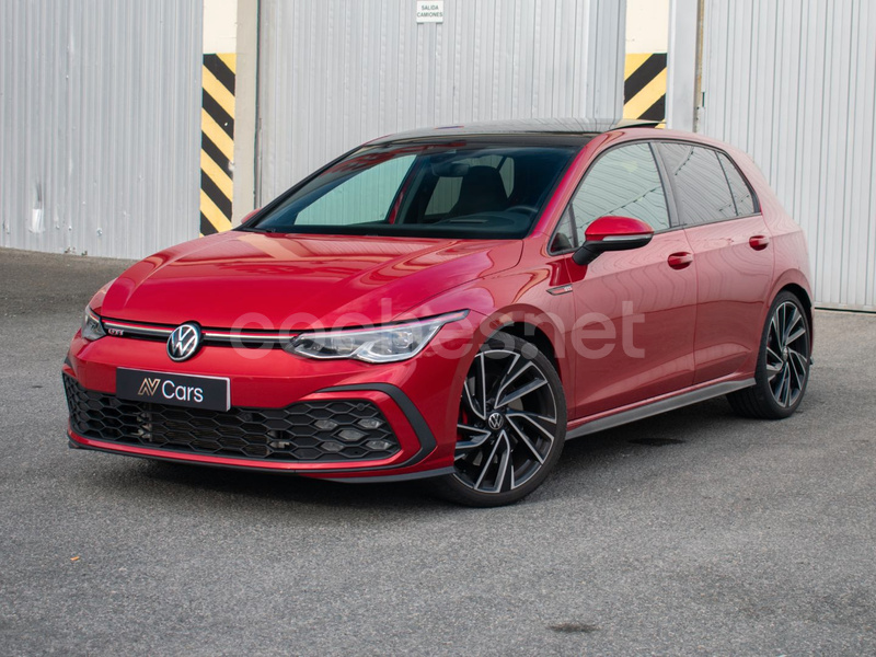VOLKSWAGEN Golf GTI 2.0 TSI DSG