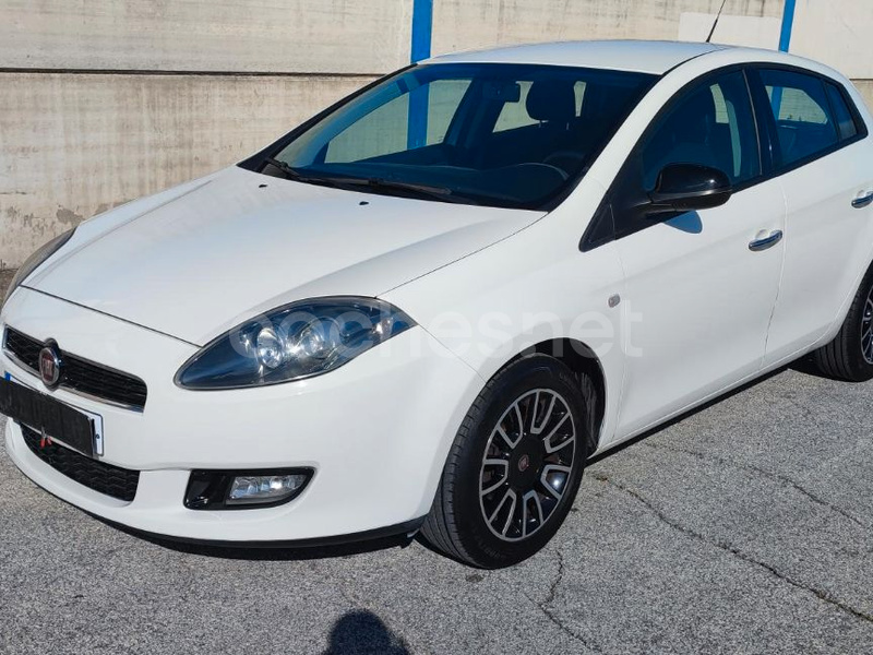 FIAT Bravo 1.4 16v Pop 90 CV Gasolina Fire