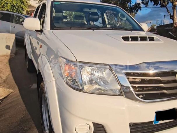 TOYOTA Hilux 2.5 D4D Cabina Doble GX