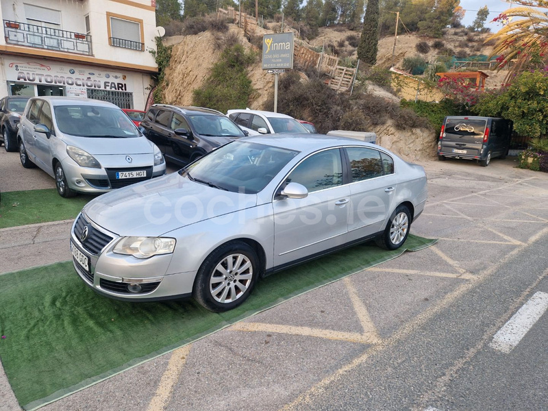 VOLKSWAGEN Passat 2.0 TDI DPF Advance