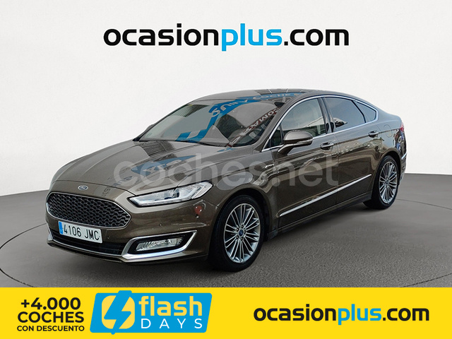FORD Mondeo 2.0 TDCi PowerShift Vignale Sedan