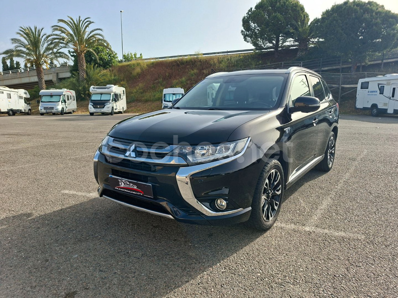MITSUBISHI Outlander 2.0 PHEV Kaiteki Auto 4WD