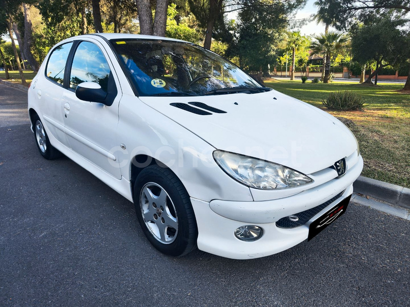 PEUGEOT 206 XT 1.4 HDI