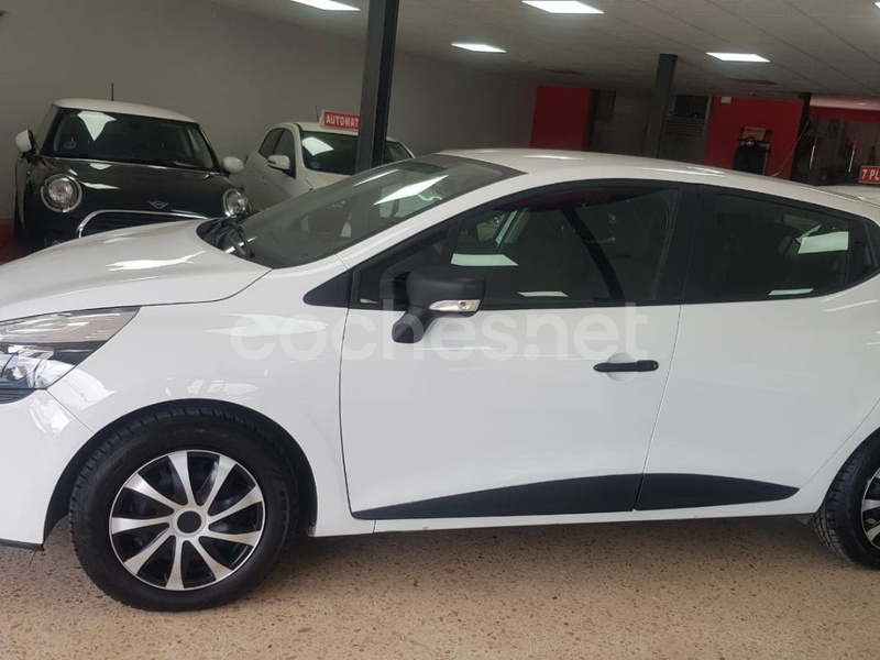 RENAULT Clio Limited dCi 18