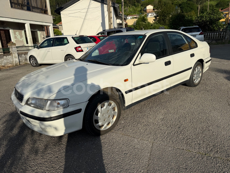 HONDA Accord 2.0I LS