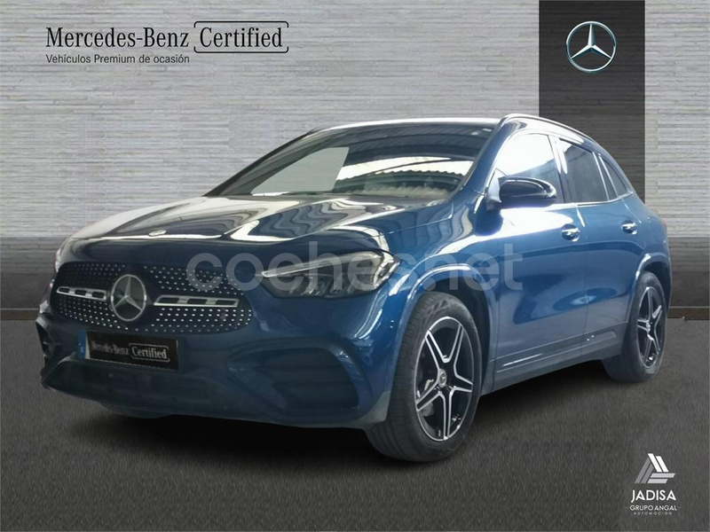 MERCEDES-BENZ GLA GLA 200 D 4MATIC
