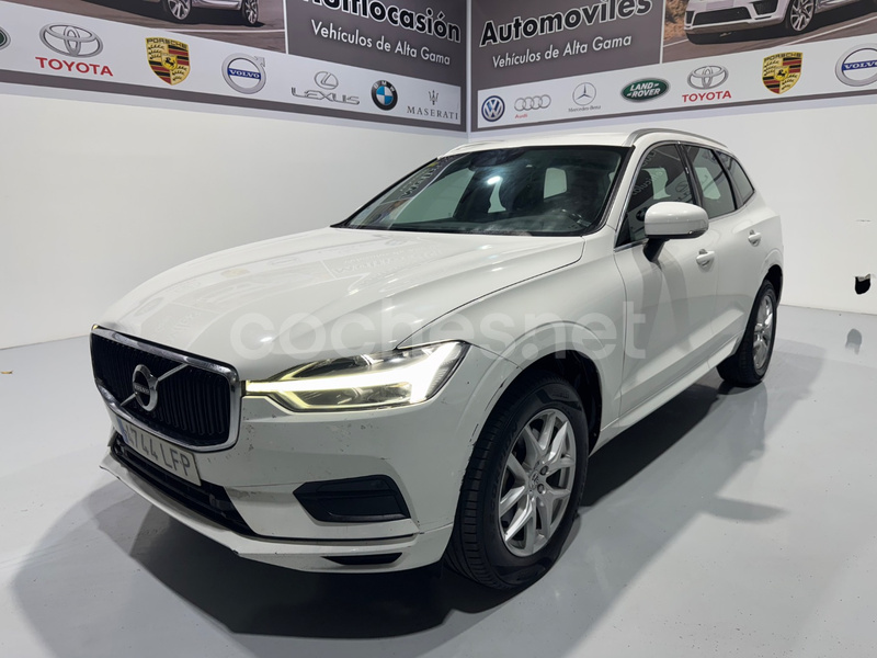 VOLVO XC60 2.0 B4 D AWD Momentum Auto