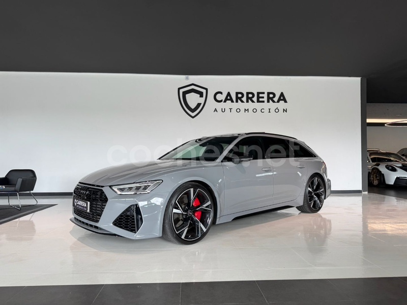 AUDI A6 RS 6 Avant TFSI quattro
