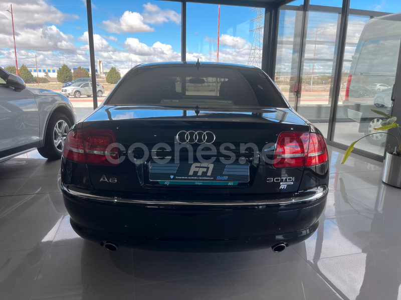 AUDI A8 3.0 TDI quattro tiptronic DPF