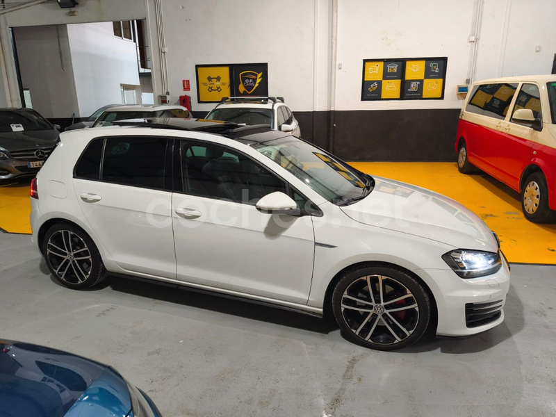 VOLKSWAGEN Golf GTD 2.0 TDI DSG BMT