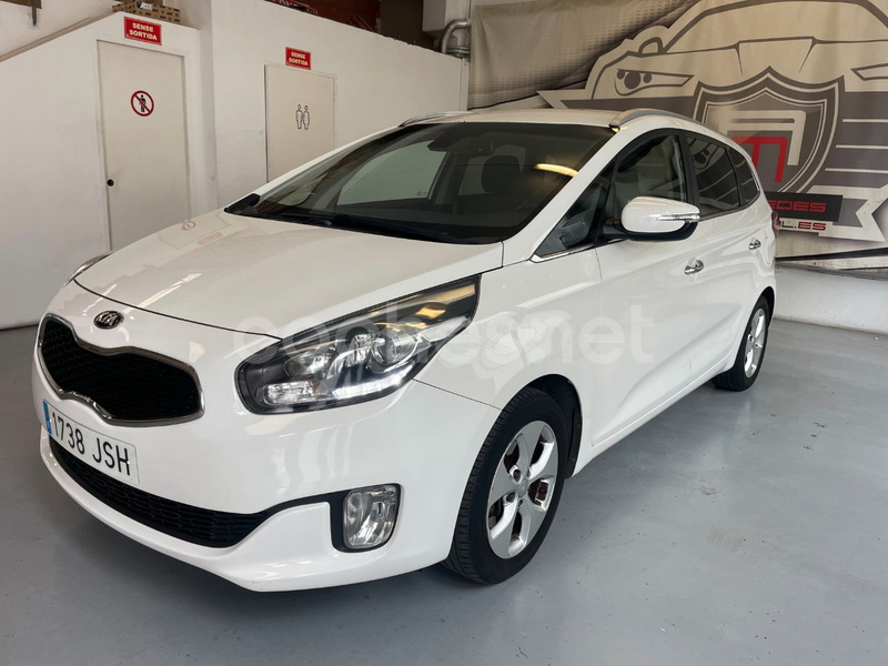 KIA Carens 1.7 CRDi VGT Emotion DCT 7pl Lux