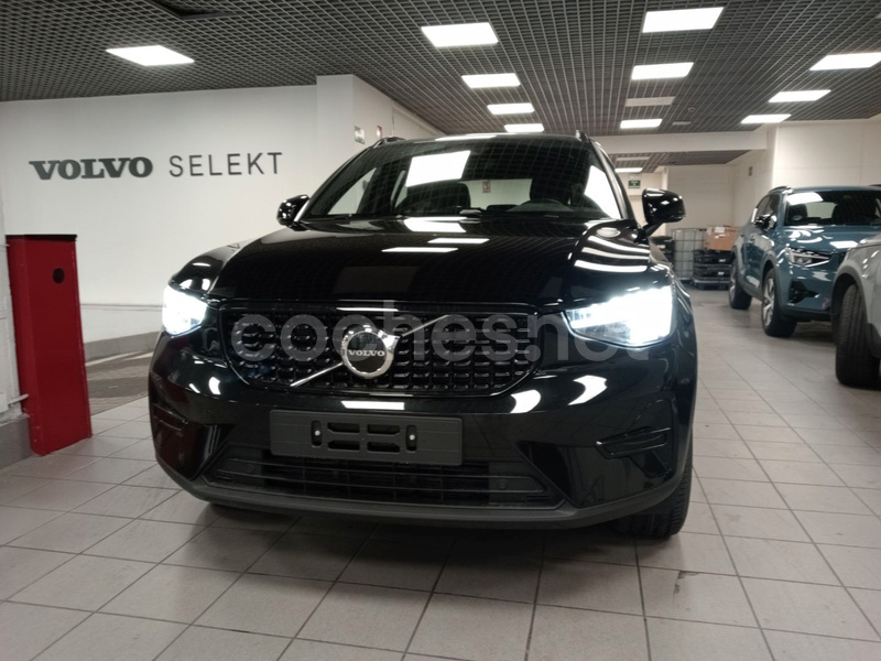 VOLVO XC40 2.0 B3 G Plus Dark Auto