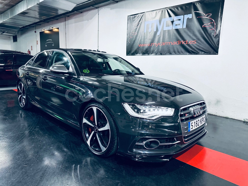 AUDI A6 4.0 TFSI quattro S tronic S6