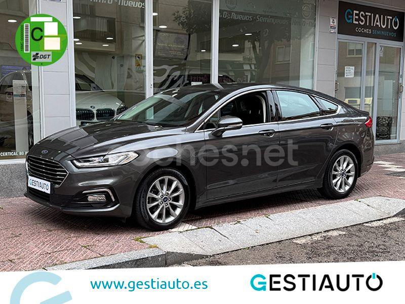 FORD Mondeo 2.0 TDCi Titanium 235