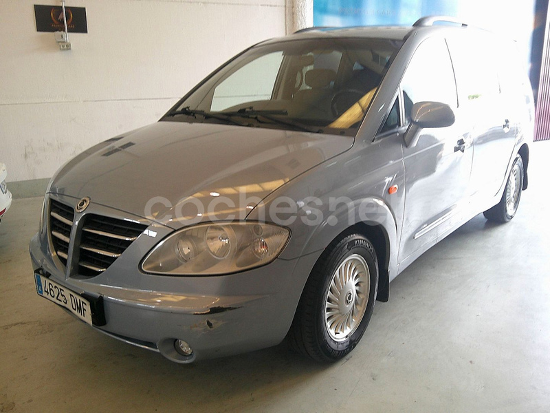 SSANGYONG Rodius 270Xdi