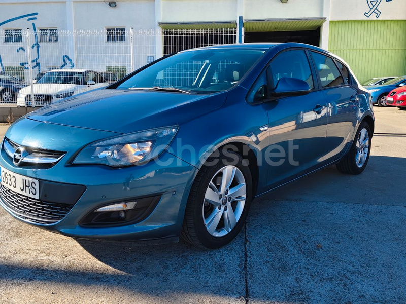 OPEL Astra 2.0 CDTi SS 165 CV Selective llanta 17