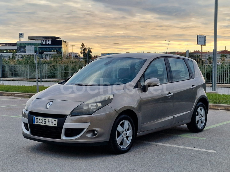 RENAULT Scénic Dynamique Energy dCi 130 SS eco2