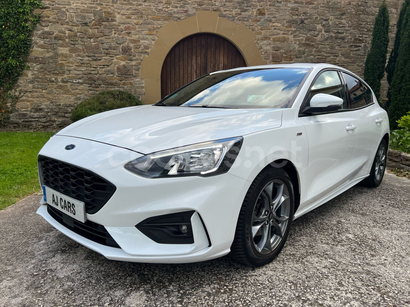 FORD Focus 1.0 Ecoboost STLine