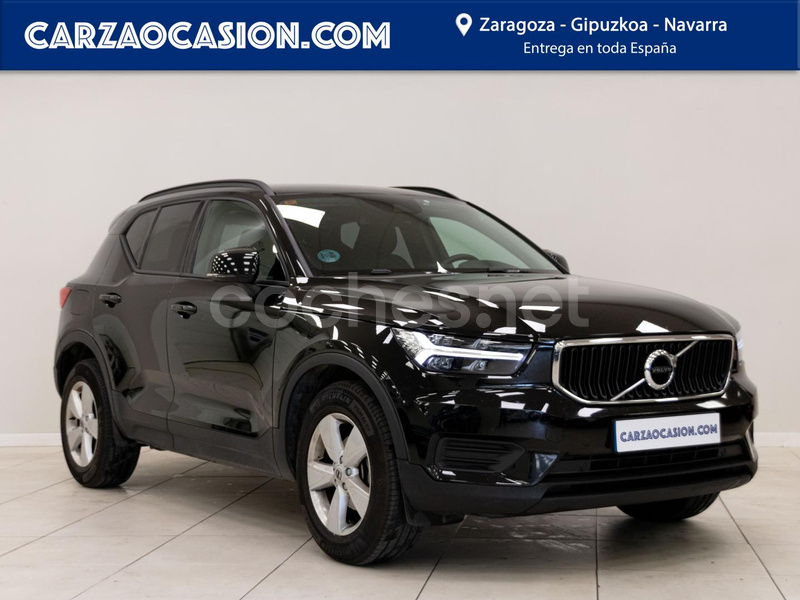 VOLVO XC40 1.5 T2 Momentum Pro