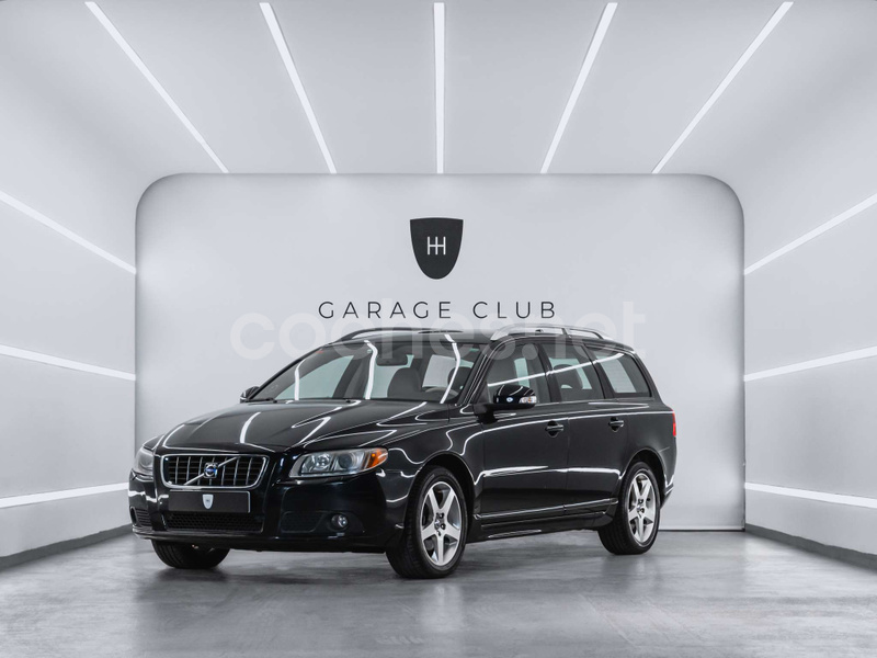 VOLVO V70 2.0D Momentum