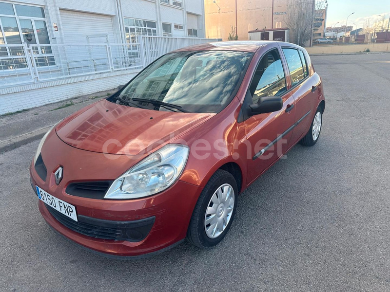 RENAULT Clio Authentique 1.5DCI85