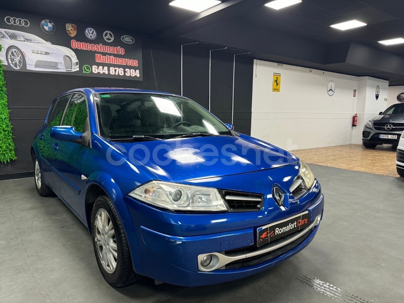 RENAULT Mégane Dynamique 1.6 16v