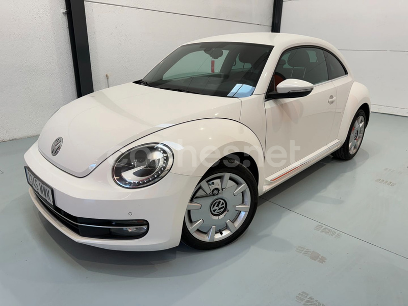 VOLKSWAGEN Beetle 1.6 TDI Beetlemania