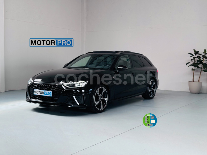 AUDI A4 Avant Black line 35 TDI S tronic