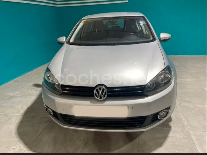 VOLKSWAGEN Golf Edition 1.6 TDI BMT
