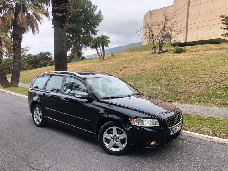 VOLVO V50 2.0D Momentum