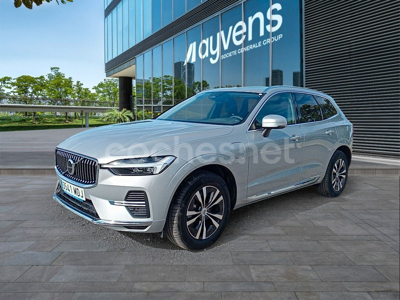 VOLVO XC60 2.0 T6 AWD Recharge Core Auto