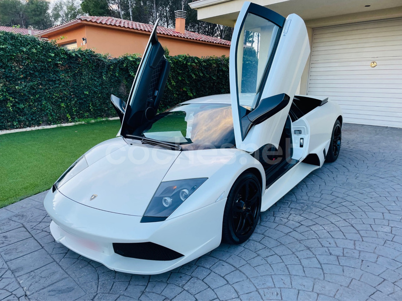 LAMBORGHINI Murcielago LP640
