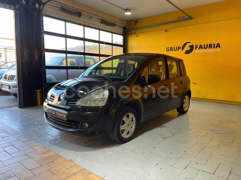 RENAULT Grand Modus Dynamique 1.5dCi85 eco2